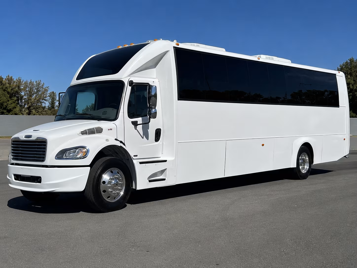 Woodland Homecoming & Prom Party Bus Rentals